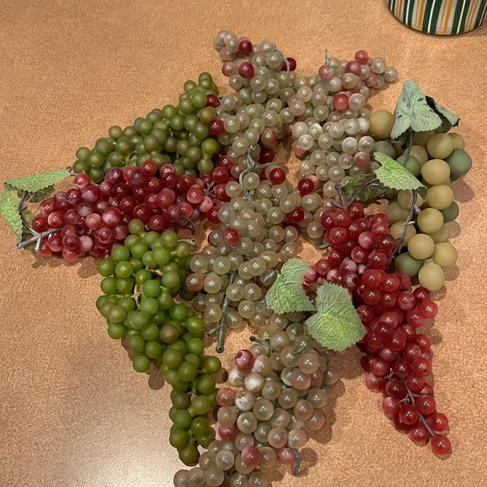 Bunches of faux grapes